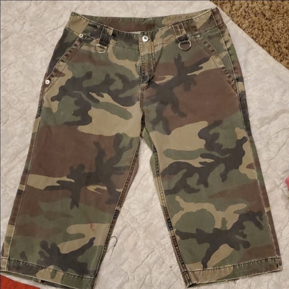 Camouflage Cargo Shorts Goth Zipper Back Super Low Fat Sz 3